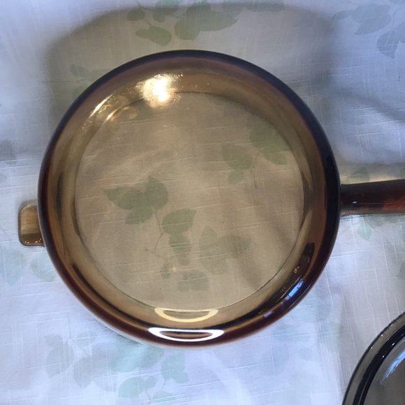 Vintage Large Vision Corningware Amber Glass Pot with Lid - Picture 6 of 7